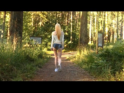 ❤️ Krásná žena se pohybuje pomalu, ne nahé video ️ Šukání u cs.pornpictureshq.ru ❌️